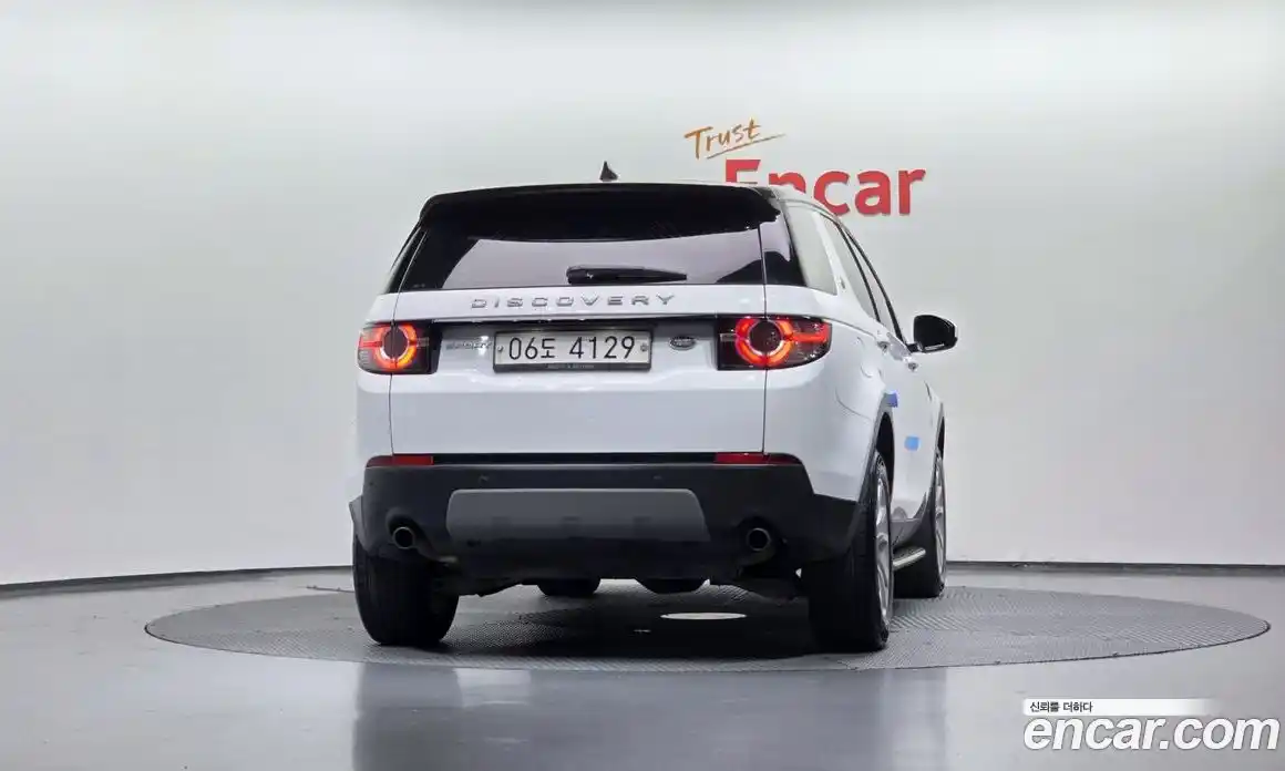 Land Rover Discovery Sport 2017 2.0 автомат (гидро), фото 4