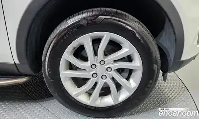 Land Rover Discovery Sport 2017 2.0 автомат (гидро), миниатюра 5