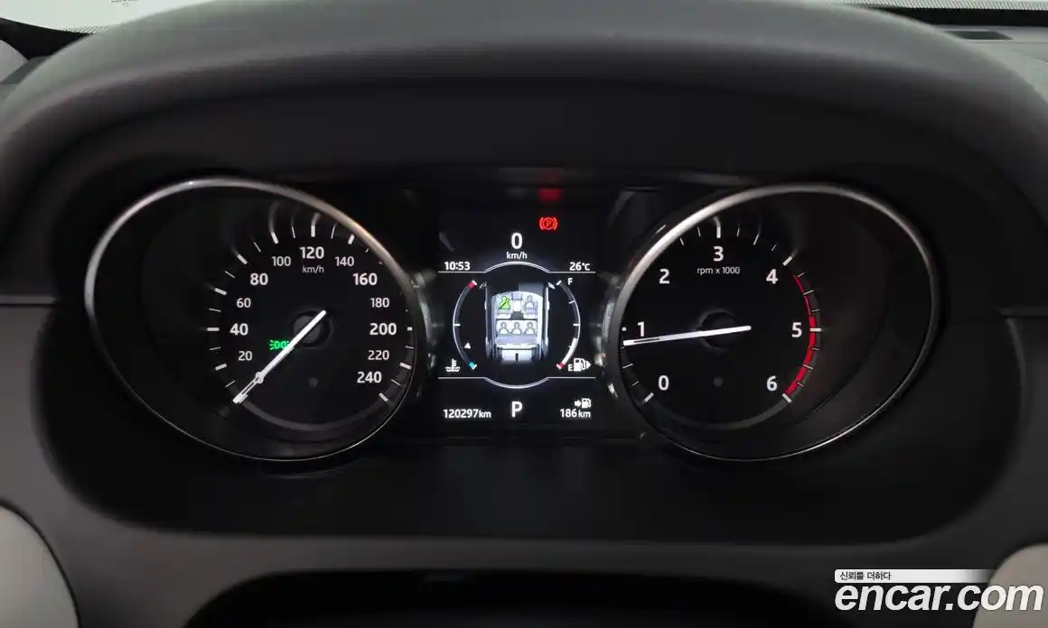 Land Rover Discovery Sport 2017 2.0 автомат (гидро), фото 8
