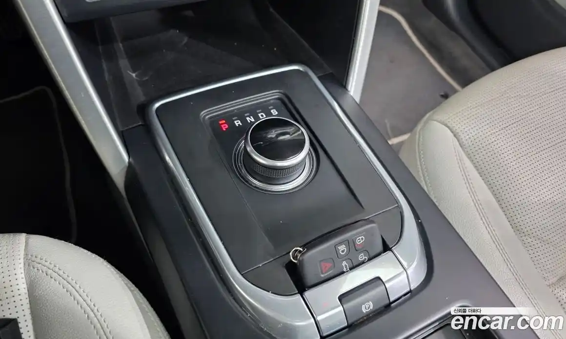 Land Rover Discovery Sport 2017 2.0 автомат (гидро), фото 9