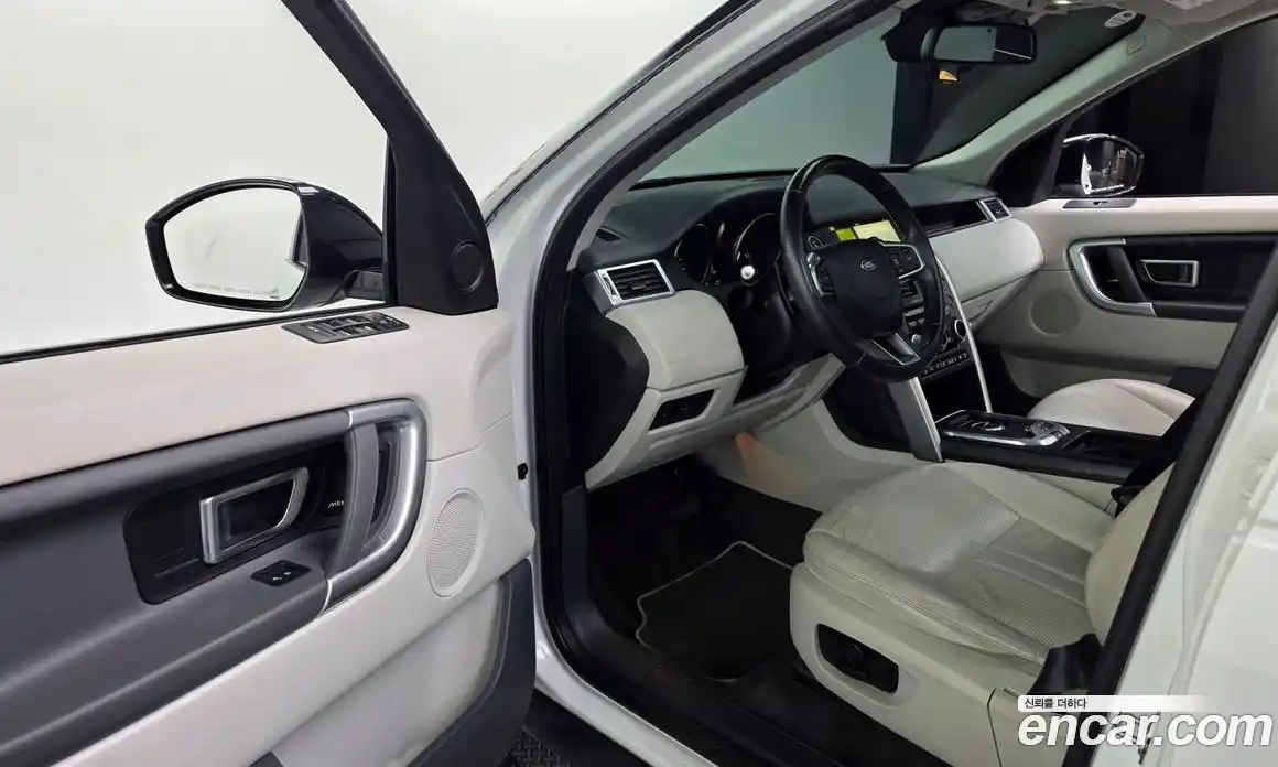 Land Rover Discovery Sport 2017 2.0 автомат (гидро), фото 10
