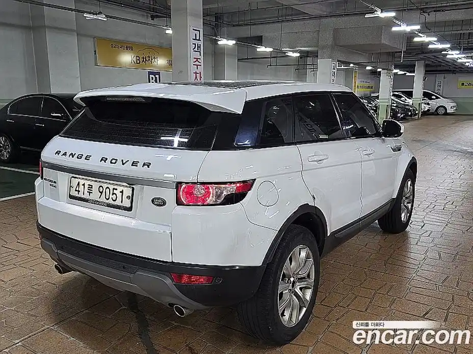 Land Rover Range Rover Evoque 2014 2.2 автомат (гидро), фото 5