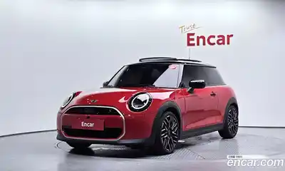 Mini Cooper, 2024, 22 305 км