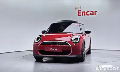 Mini Cooper 2024 2.0 автомат (гидро), миниатюра 3