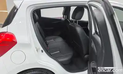 Chevrolet Spark 2020 1.0 автомат (гидро), миниатюра 11