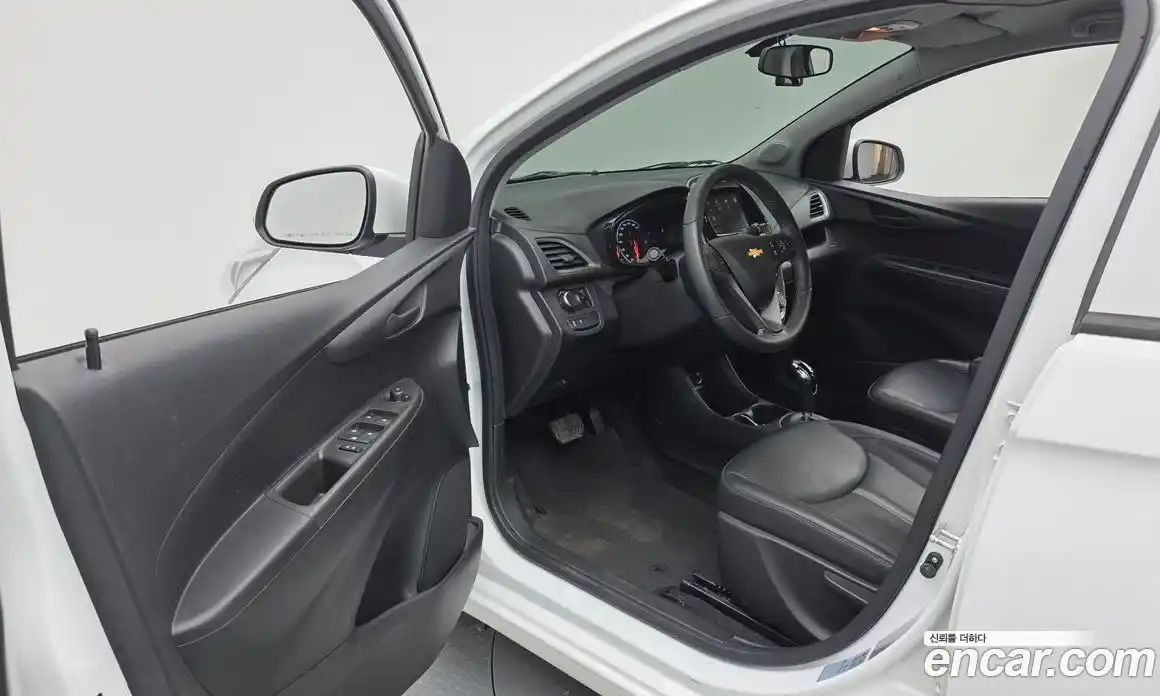 Chevrolet Spark 2020 1.0 автомат (гидро), фото 10