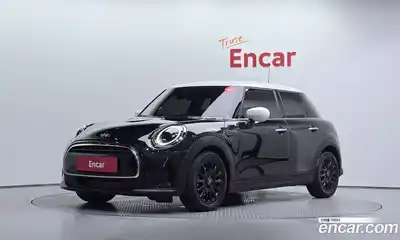 Mini Cooper, 2024, 28 823 км