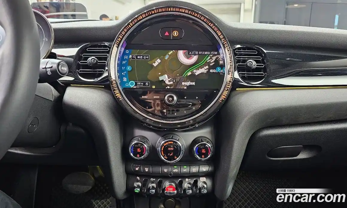 Mini Cooper 2024 1.5 автомат (гидро), фото 20