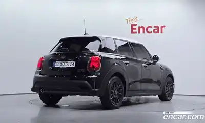 Mini Cooper 2024 1.5 автомат (гидро), миниатюра 2