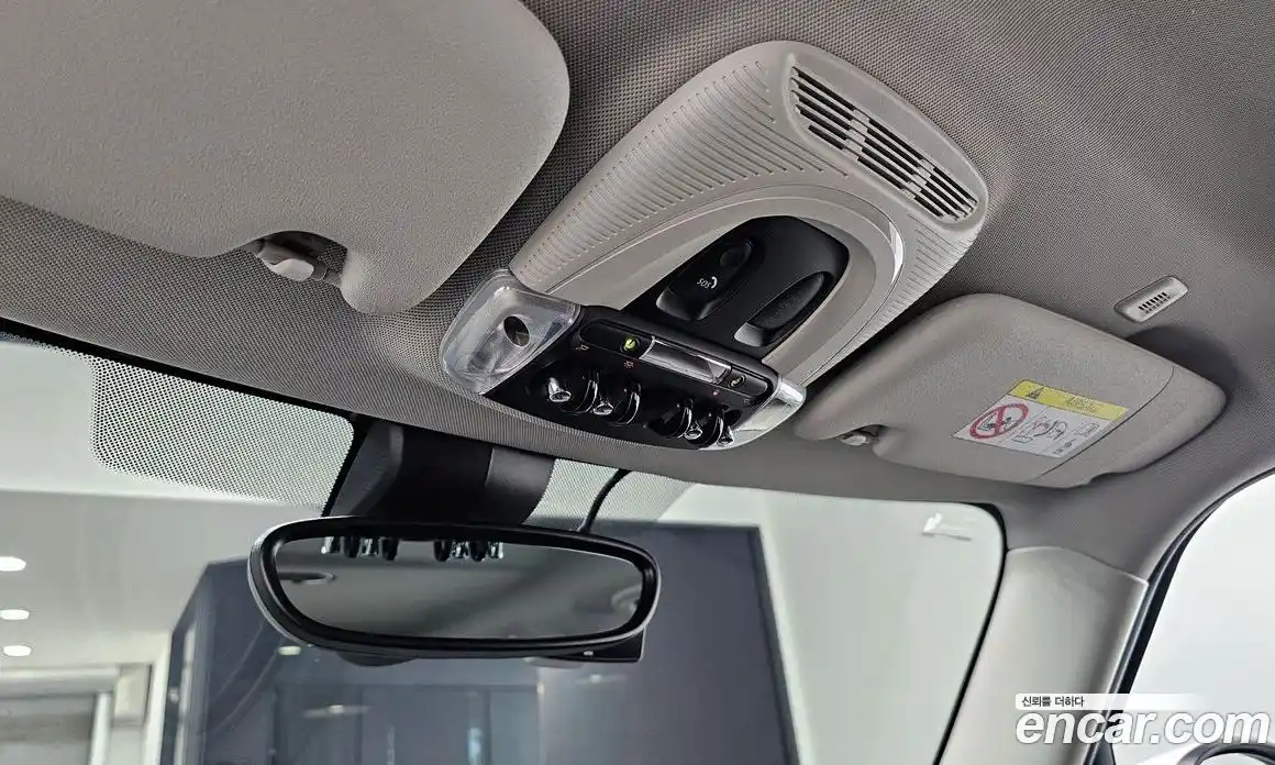 Mini Cooper 2024 1.5 автомат (гидро), фото 23
