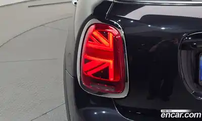 Mini Cooper 2024 1.5 автомат (гидро), миниатюра 9