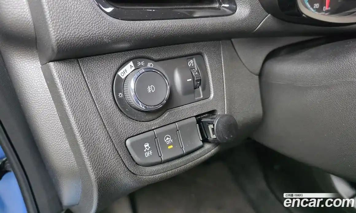 Chevrolet Spark 2016 1.0 автомат (гидро), фото 17