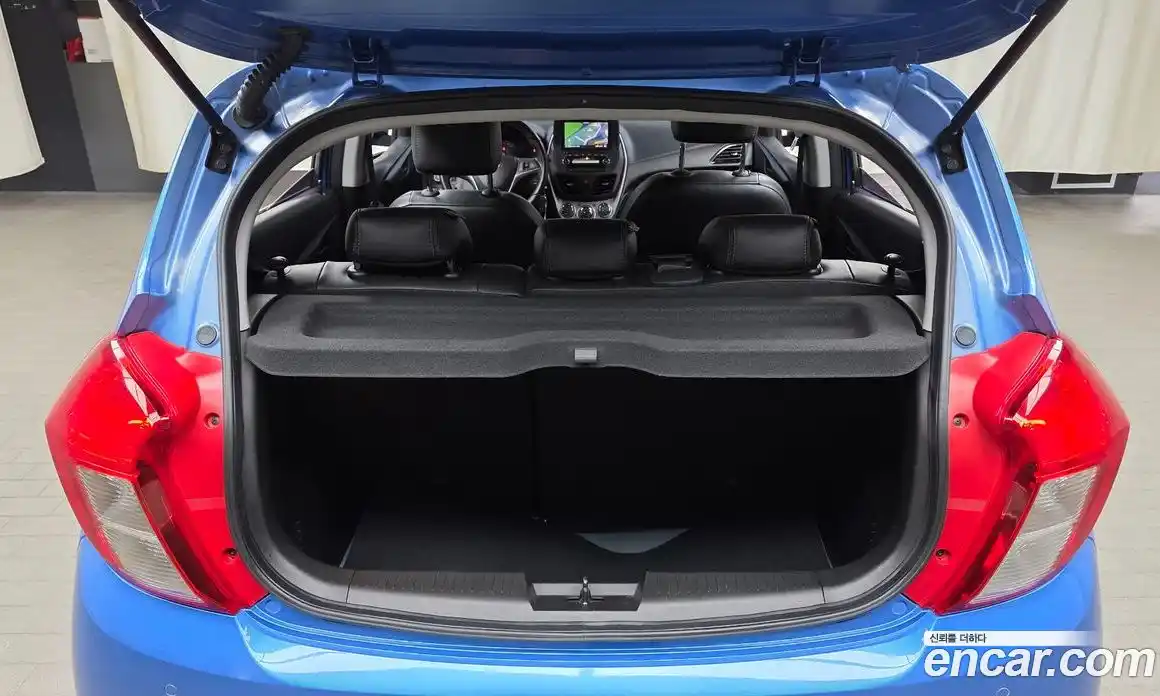 Chevrolet Spark 2016 1.0 автомат (гидро), фото 20