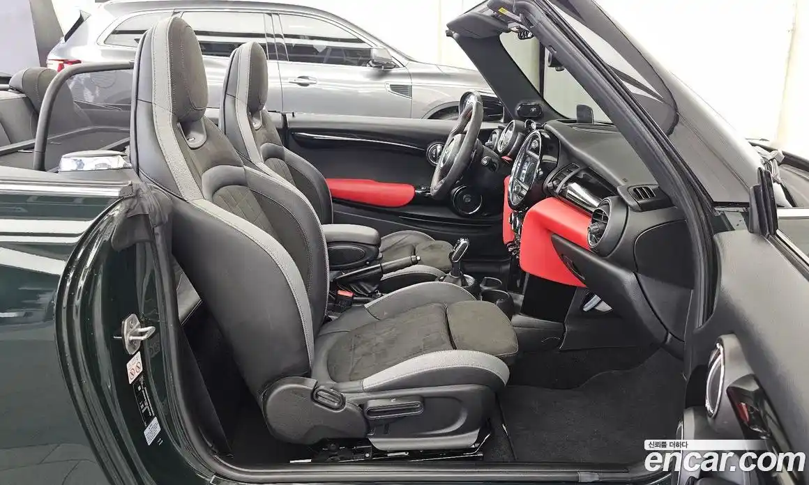 Mini Cooper Convertible 2020 2.0 автомат (гидро), фото 11