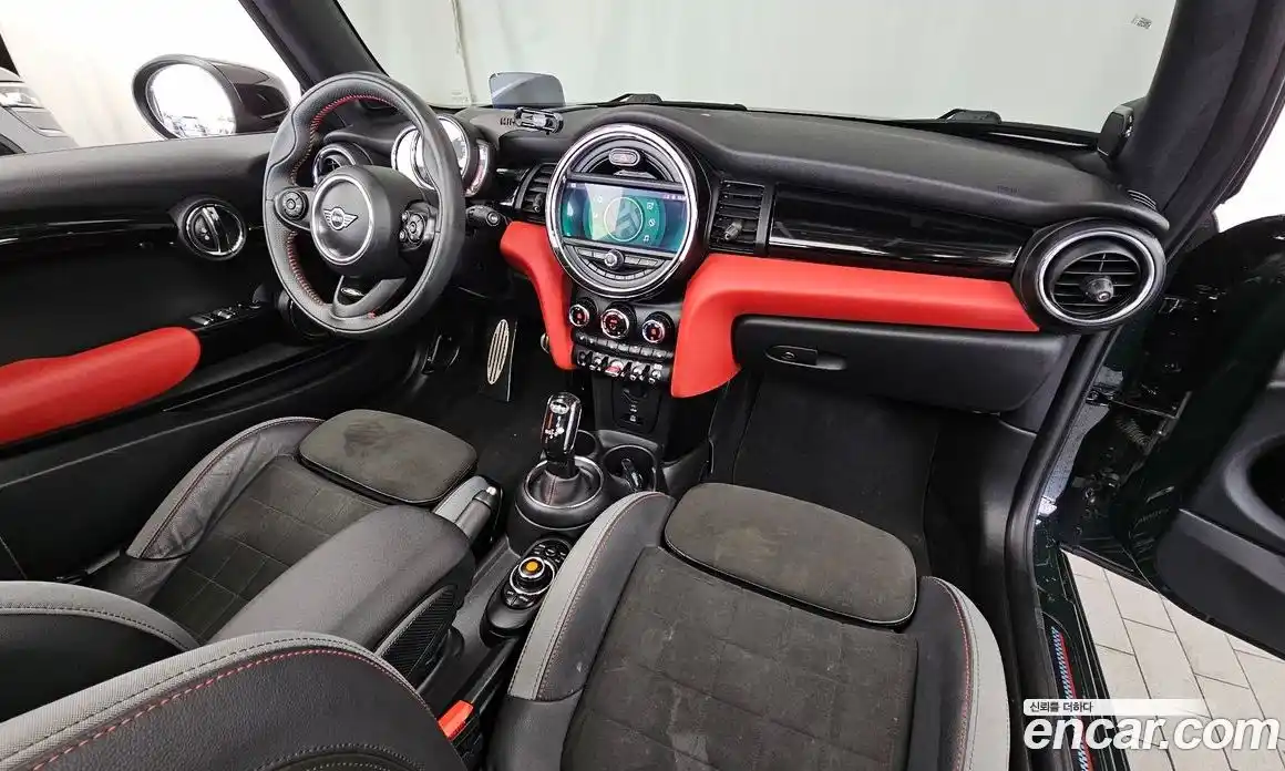 Mini Cooper Convertible 2020 2.0 автомат (гидро), фото 7