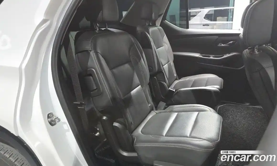 Chevrolet Traverse 2021 3.6 автомат (гидро), фото 17