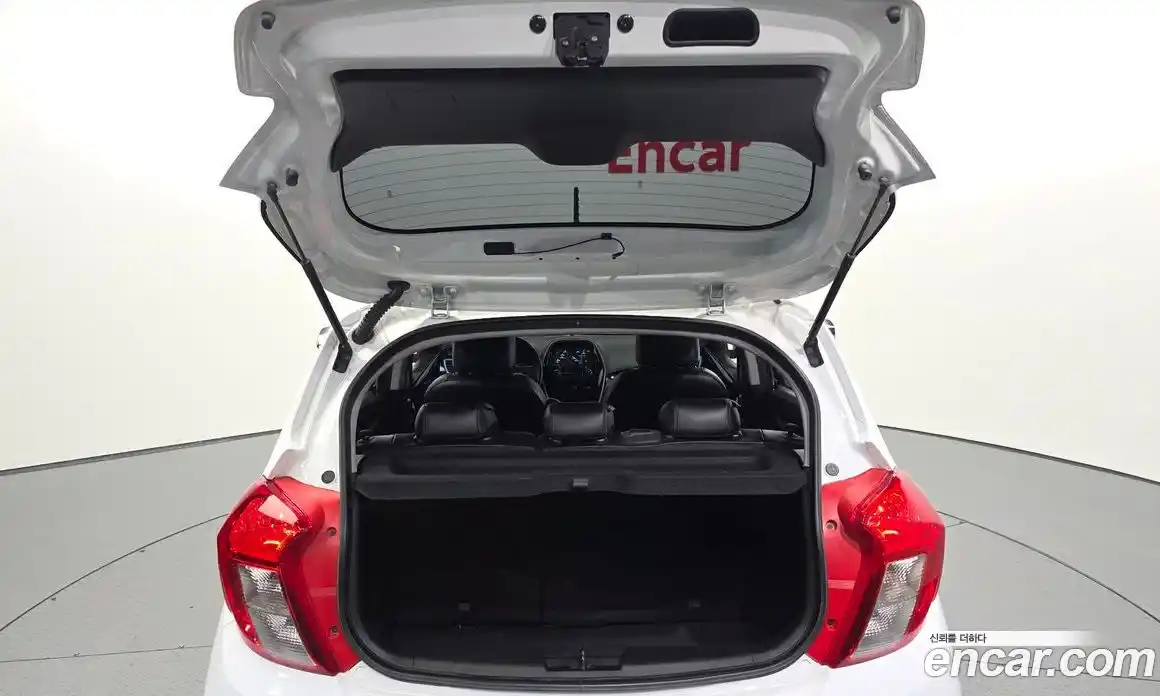 Chevrolet Spark 2018 1.0 автомат (гидро), фото 20