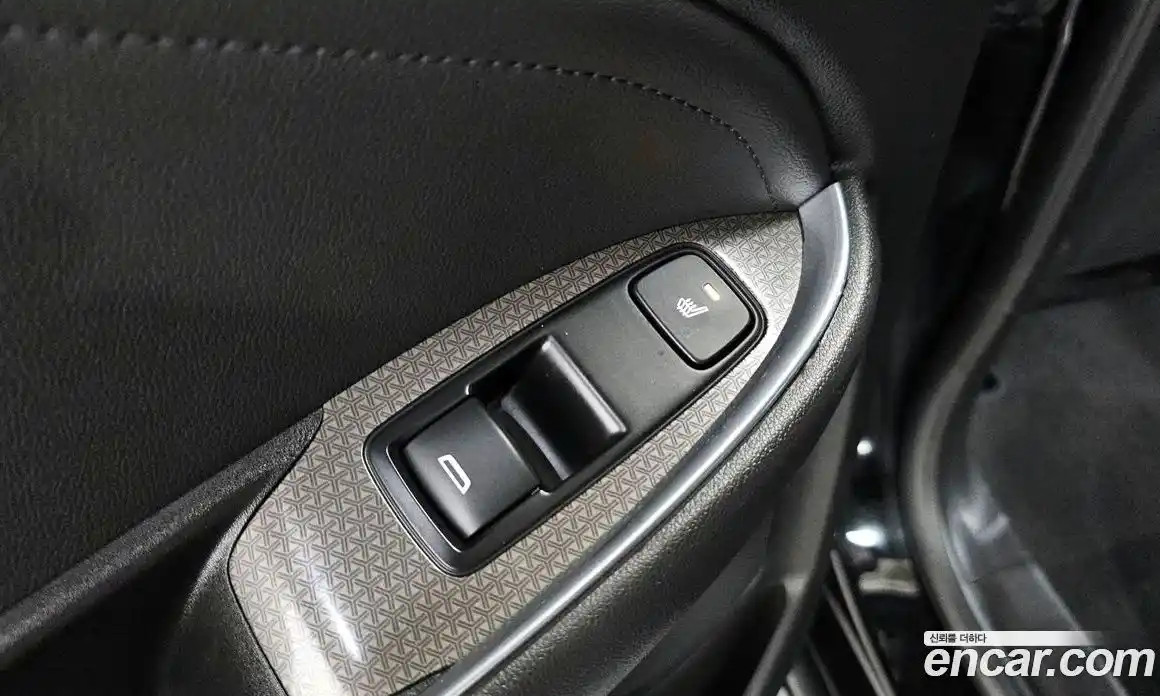 Chevrolet Malibu 2019 2.0 автомат (гидро), фото 19
