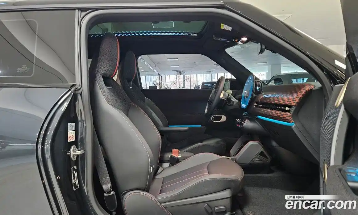 Mini Cooper 2025 2.0 автомат (гидро), фото 15