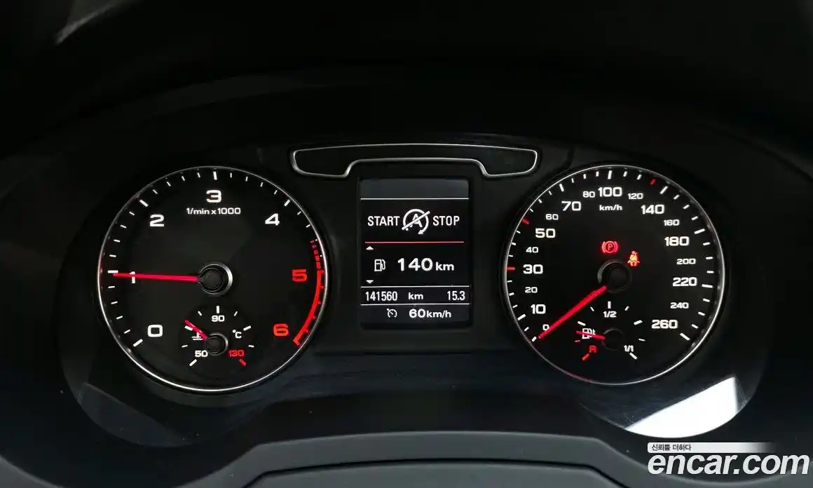 Audi Q3 2014 2.0 автомат (гидро), фото 8