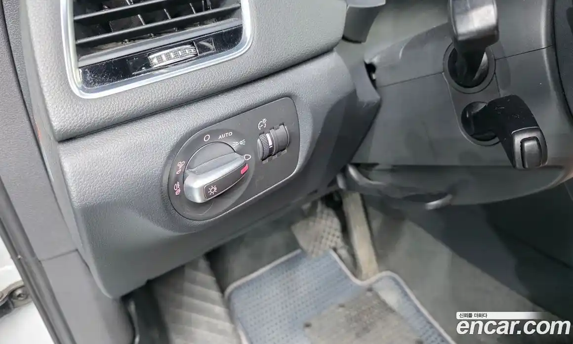 Audi Q3 2016 2.0 автомат (гидро), фото 16