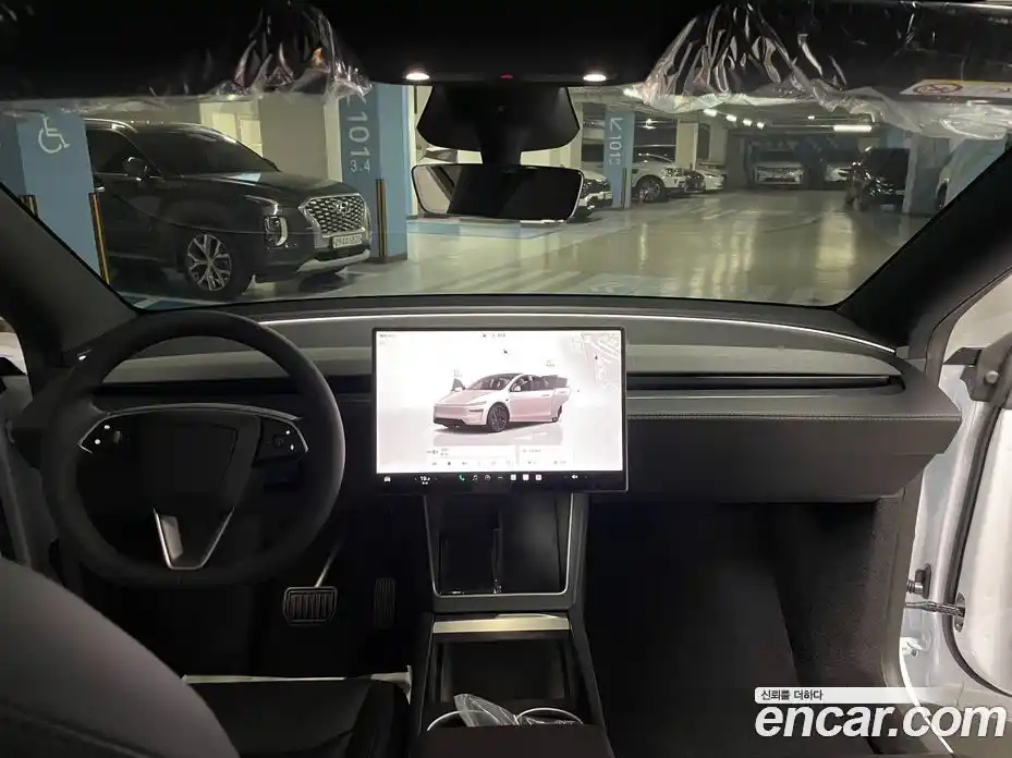 Tesla Model Y 2026 0.2 автомат (гидро), фото 13 Tesla Model Y 2026 0.2 автомат (гидро), фото 13