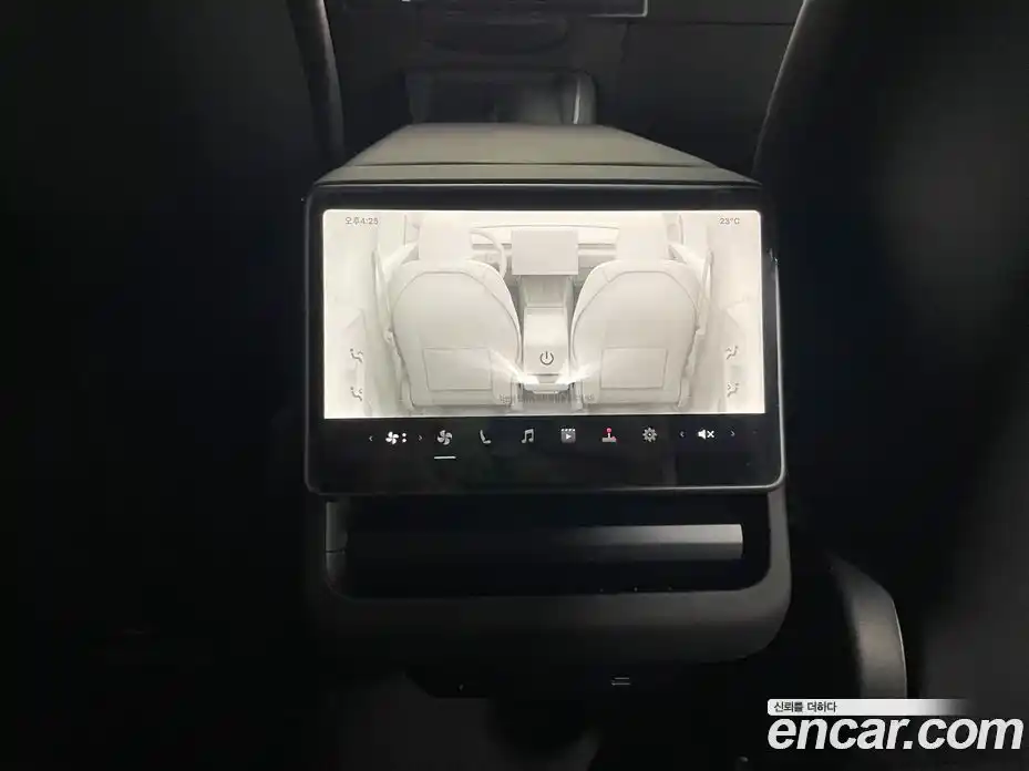 Tesla Model Y 2026 0.2 автомат (гидро), фото 14 Tesla Model Y 2026 0.2 автомат (гидро), фото 14