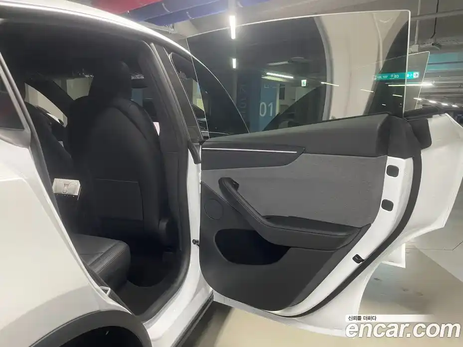 Tesla Model Y 2026 0.2 автомат (гидро), фото 10 Tesla Model Y 2026 0.2 автомат (гидро), фото 10
