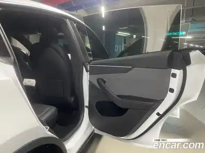 Tesla Model Y 2026 0.2 автомат (гидро), миниатюра 10 Tesla Model Y 2026 0.2 автомат (гидро), миниатюра 10