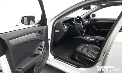 Audi A4 2010 2.0 автомат (гидро), миниатюра 10