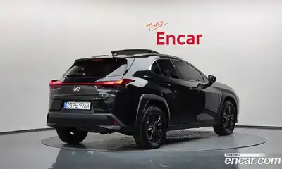 Lexus UX 2024 2.0 автомат (гидро), миниатюра 2 Lexus UX 2024 2.0 автомат (гидро), миниатюра 2
