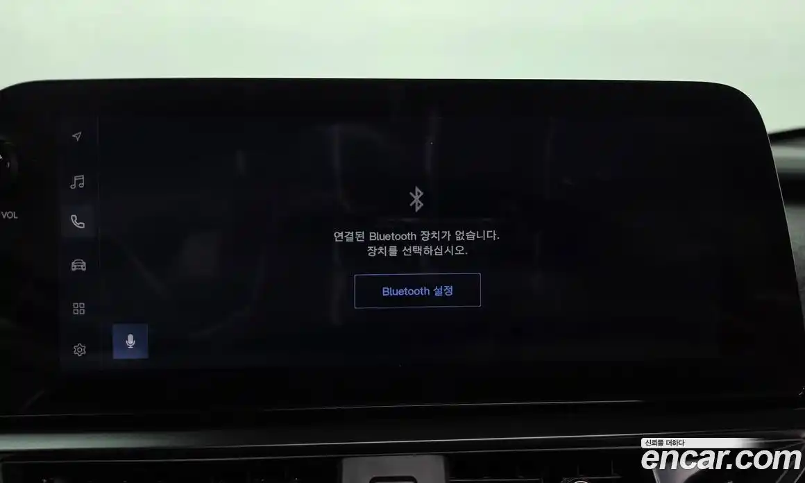 Lexus UX 2024 2.0 автомат (гидро), фото 32 Lexus UX 2024 2.0 автомат (гидро), фото 32