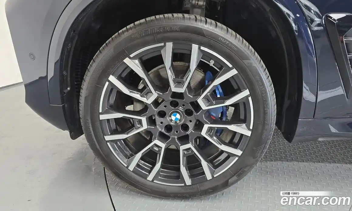BMW X5 2024 3.0 автомат (гидро), фото 5
