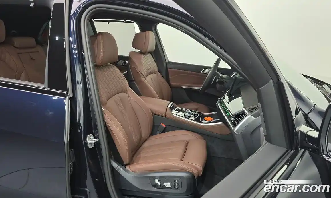 BMW X5 2025 3.0 автомат (гидро), фото 16