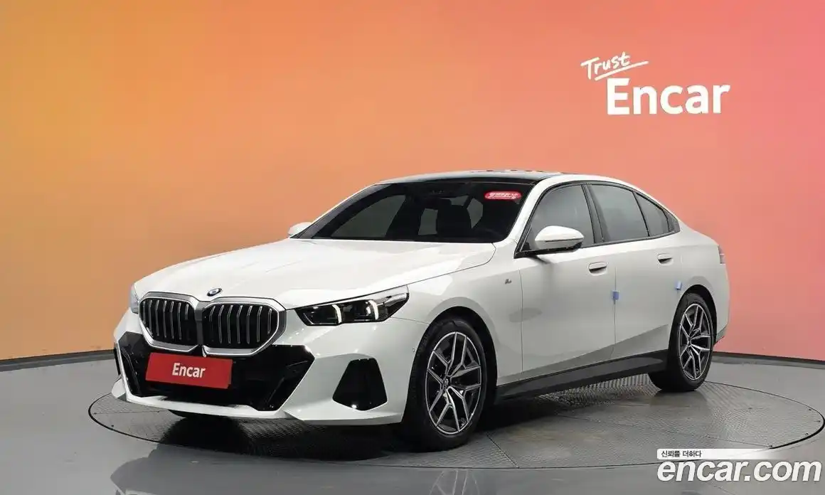 BMW 5 серия 2024 2.0 автомат (гидро), фото 36