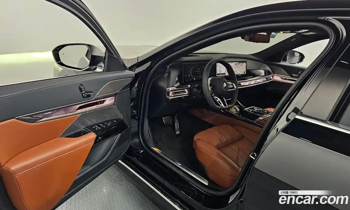 BMW 7 серия 2025 3.0 автомат (гидро), фото 13