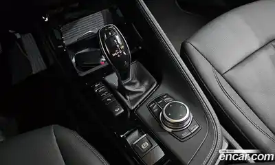 BMW X1 2022 2.0 автомат (гидро), миниатюра 11