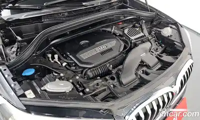 BMW X1 2022 2.0 автомат (гидро), миниатюра 5