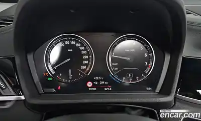 BMW X1 2022 2.0 автомат (гидро), миниатюра 10