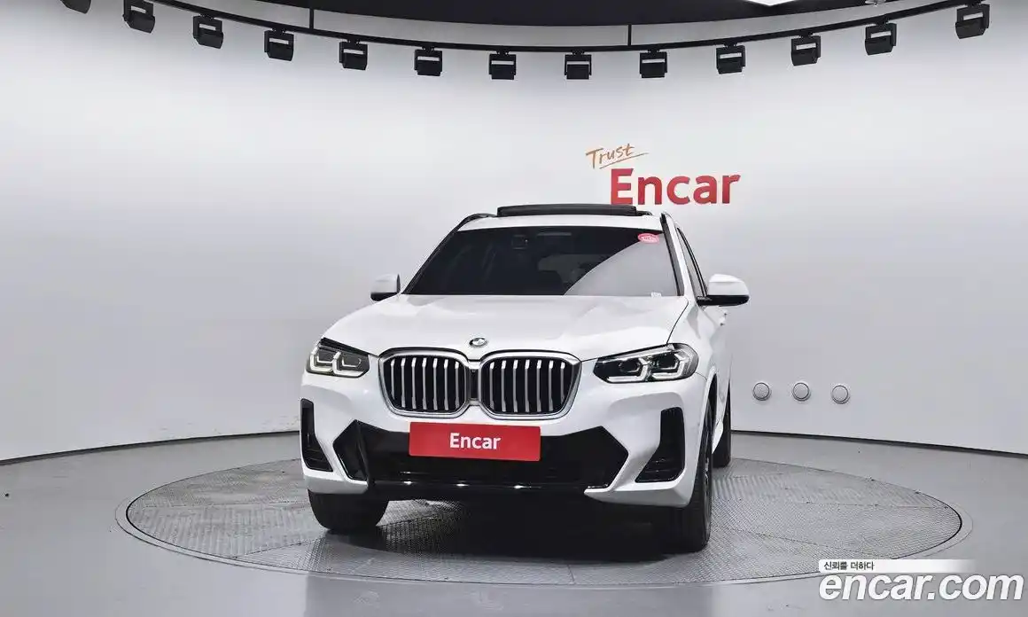 BMW X3 2022 2.0 автомат (гидро), фото 3