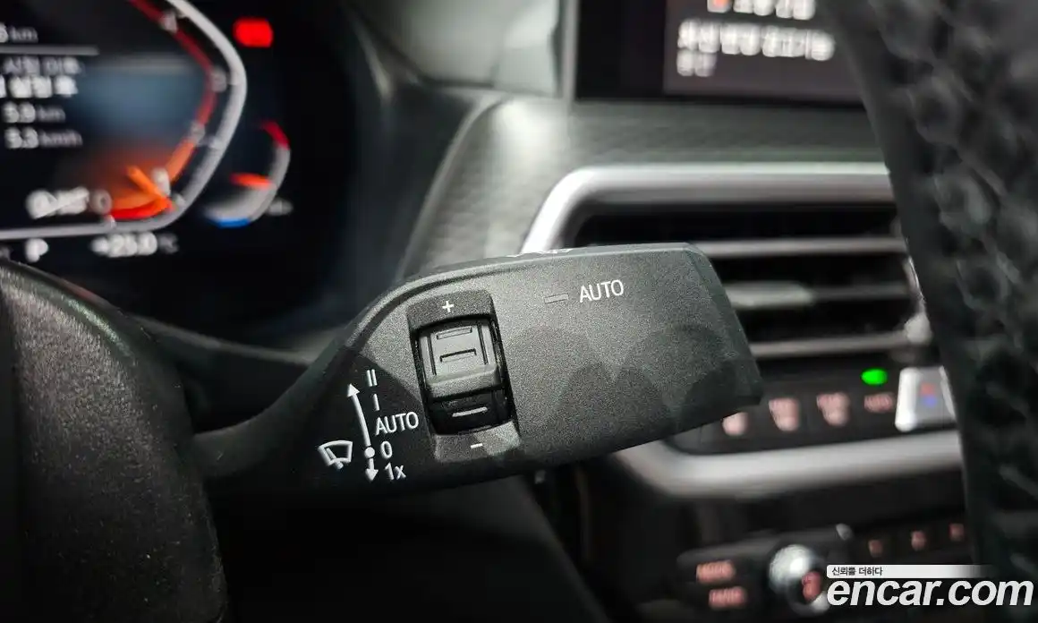 BMW X4 2022 2.0 автомат (гидро), фото 13