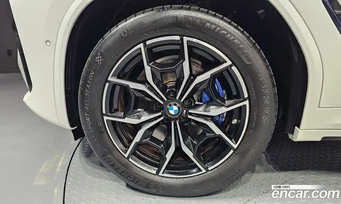 BMW X4 2022 2.0 автомат (гидро), фото 19