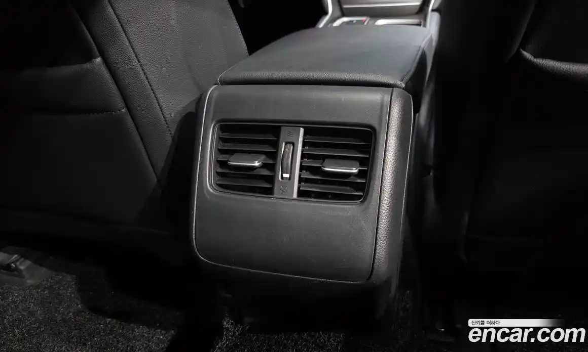Honda Accord 2019 2.0 автомат (гидро), фото 34