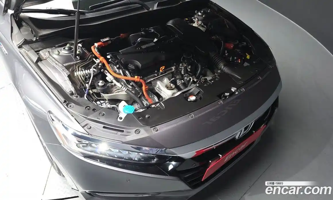 Honda Accord 2019 2.0 автомат (гидро), фото 6