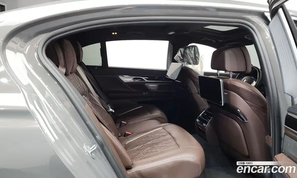 BMW 7 серия 2020 3.0 автомат (гидро), фото 19