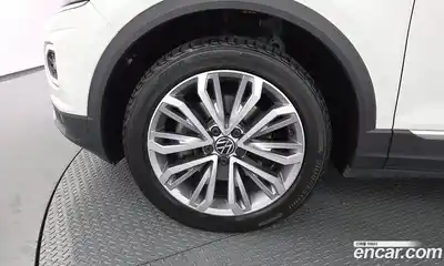 Volkswagen T-Roc 2021 2.0 автомат (гидро), миниатюра 5