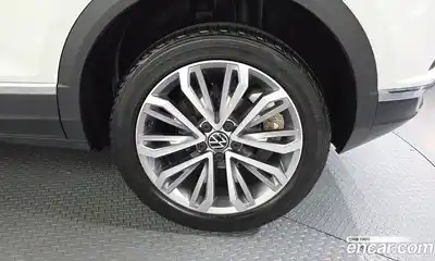 Volkswagen T-Roc 2021 2.0 автомат (гидро), миниатюра 7