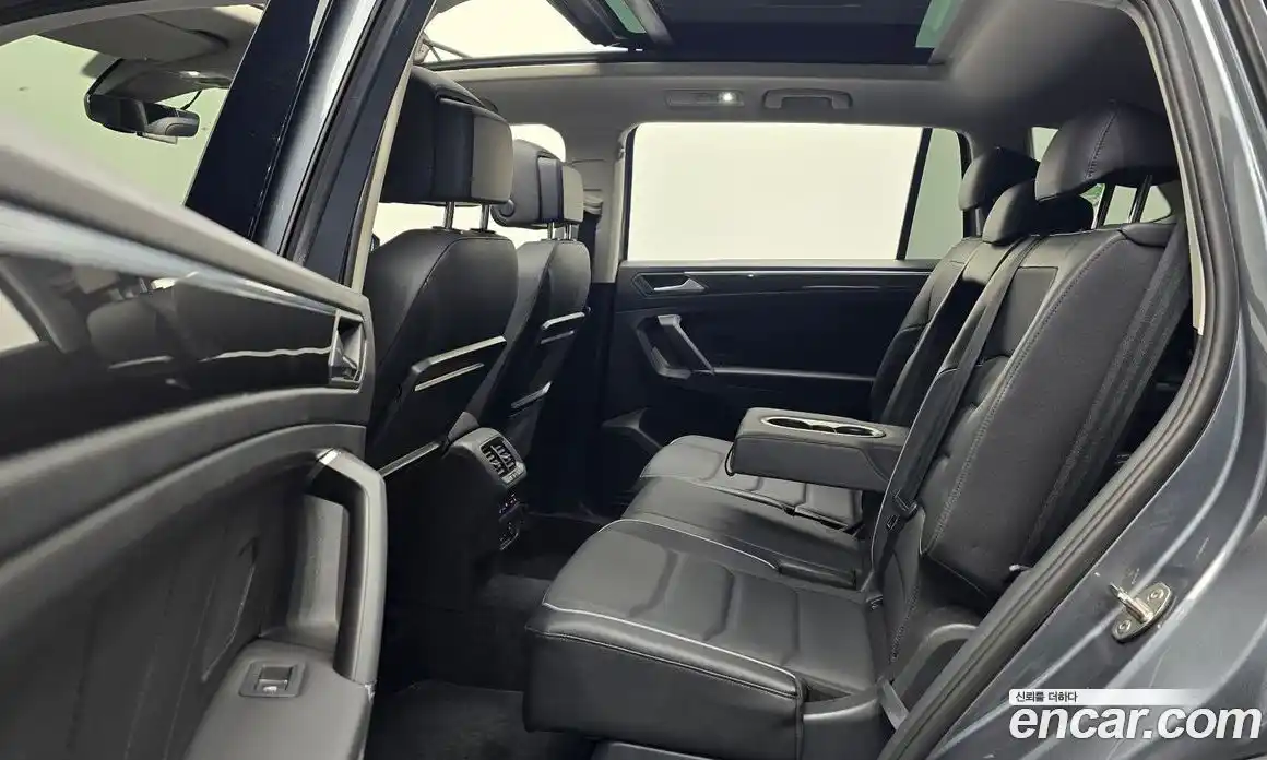 Volkswagen Tiguan 2020 2.0 автомат (гидро), фото 18