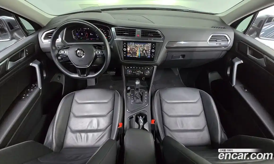 Volkswagen Tiguan 2020 2.0 автомат (гидро), фото 10