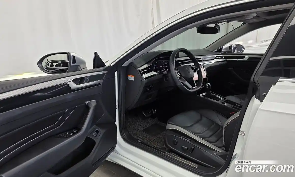 Volkswagen Arteon 2022 2.0 автомат (гидро), фото 13